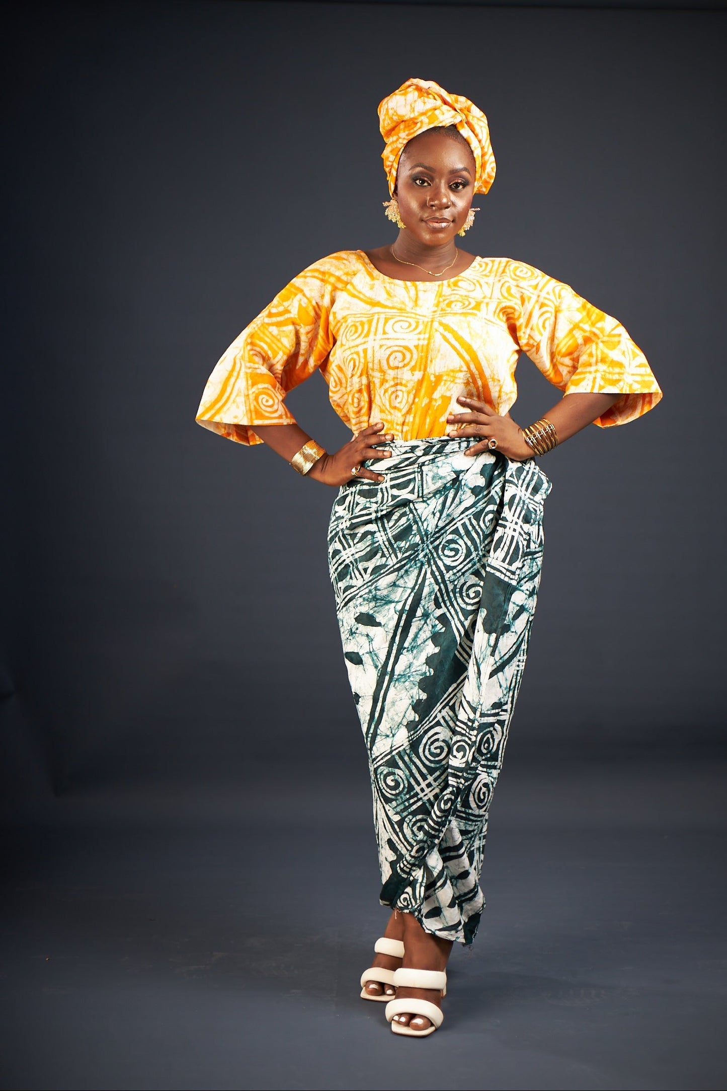 Evelyn Adire iro and buba