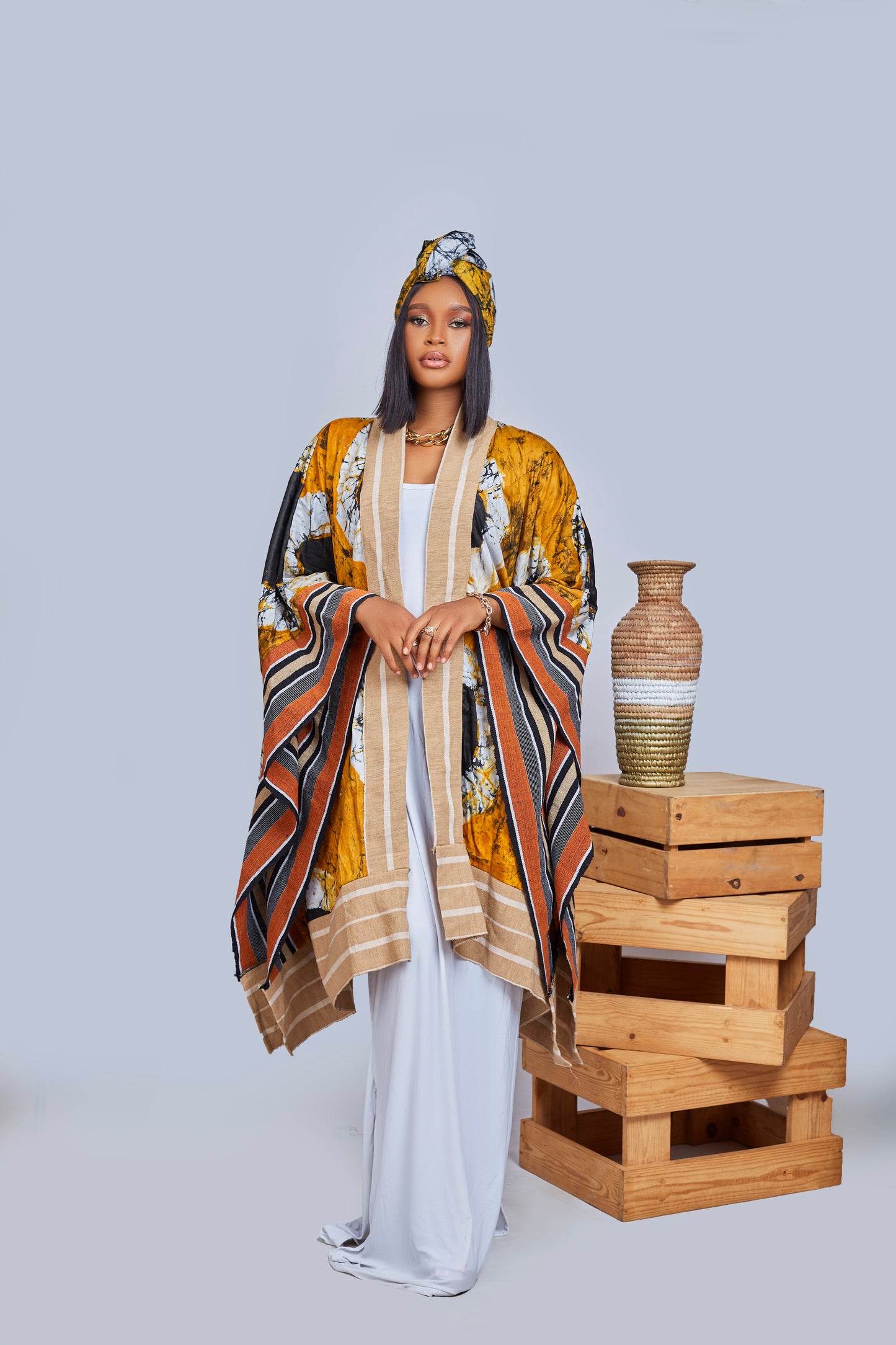 Araoluwapo aso oke cape